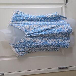 Indigo Brand Blue and‎ White Shirt Size Large